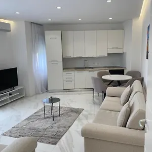 Apartment Nos 1