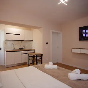 Apartment Center