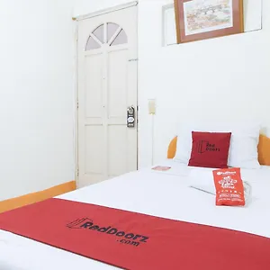 Reddoorz @ Malibu Bf International Pinas 2*, Las Pinas Philippines